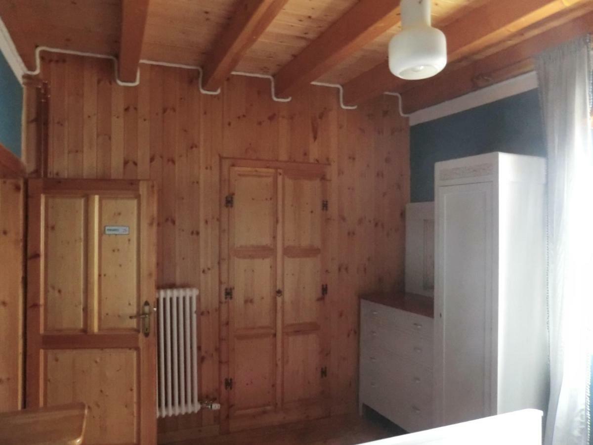 Trekking House Pasubio Hotel Вали дел Пазубио Екстериор снимка