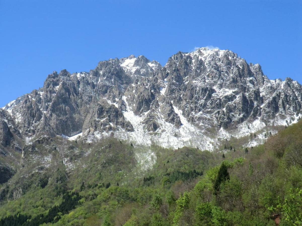 Trekking House Pasubio Hotel Вали дел Пазубио Екстериор снимка